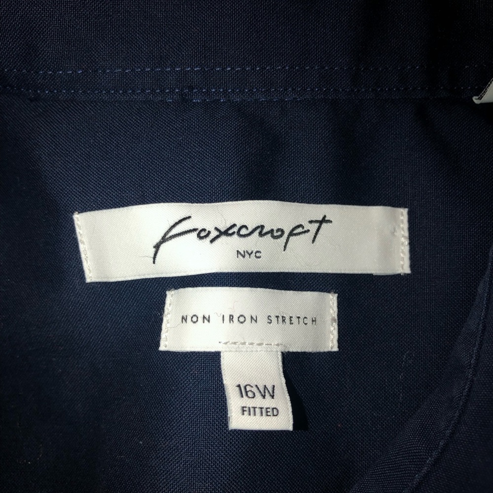 Foxcroft Navy Stretch Button Down Shirt size 16W - Picture 2 of 3